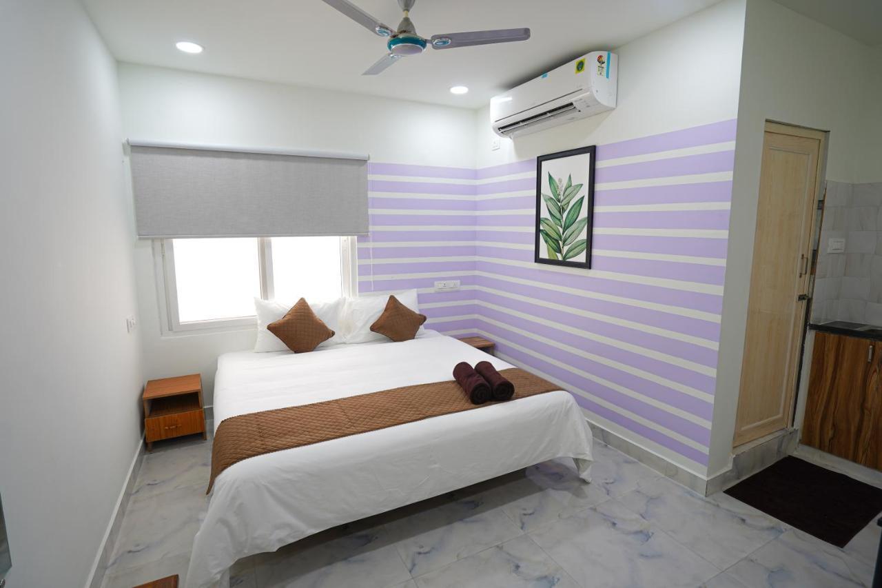 Mahasri Studio Apartments- Brand New Fully Furnished Air Conditioned Studio Apartments Tirupati Eksteriør billede