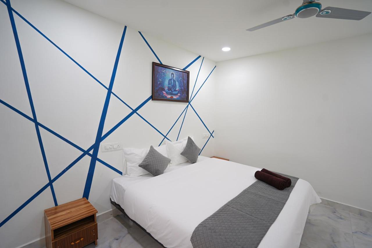 Mahasri Studio Apartments- Brand New Fully Furnished Air Conditioned Studio Apartments Tirupati Eksteriør billede