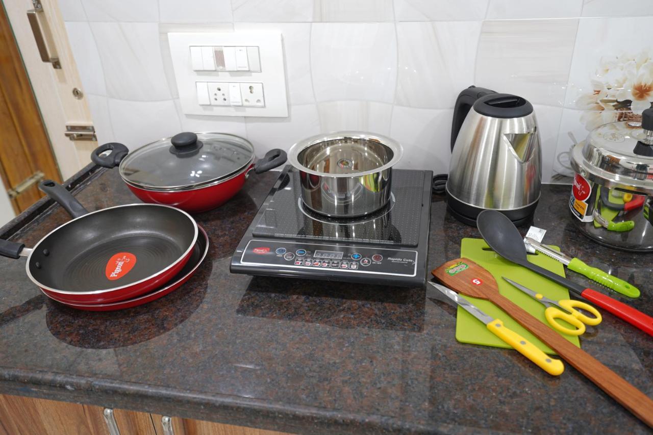 Mahasri Studio Apartments- Brand New Fully Furnished Air Conditioned Studio Apartments Tirupati Eksteriør billede